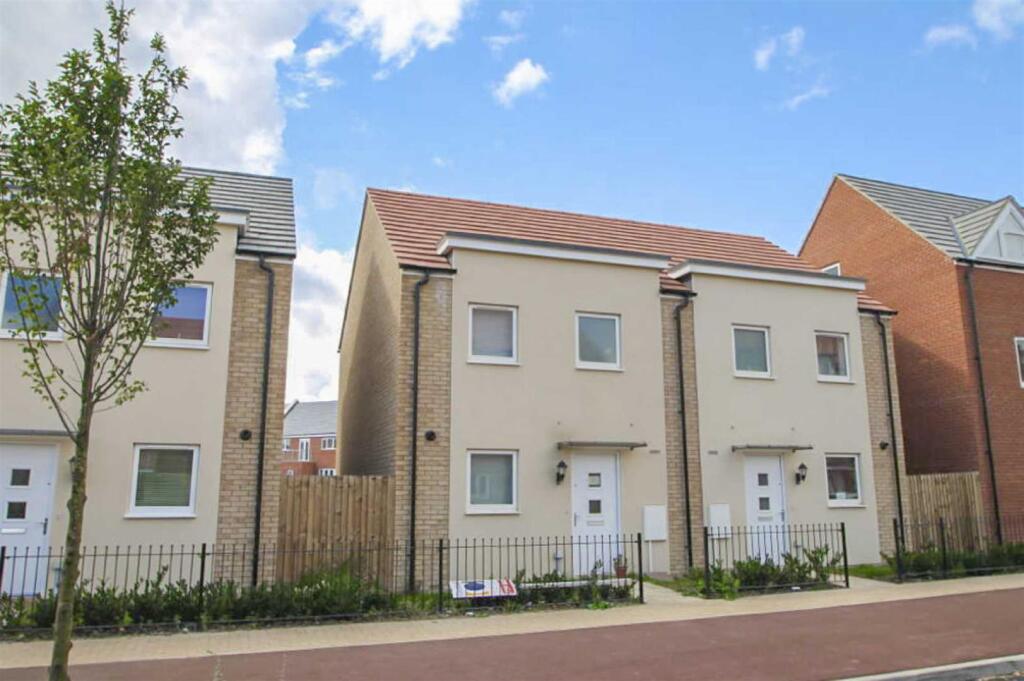 Main image of property: Warwick Avenue, Broughton