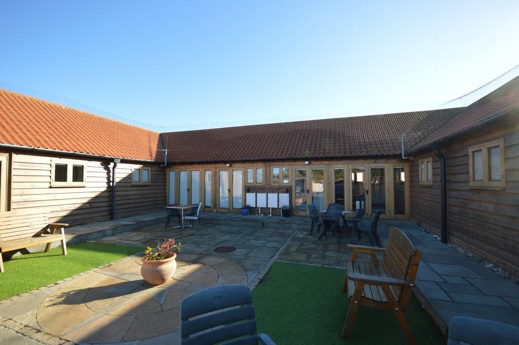 2 bedroom terraced bungalow for sale in Hunstanton, PE36