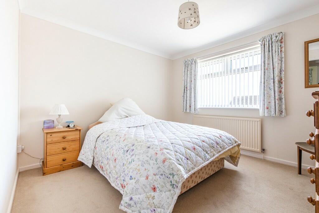 3 bedroom detached bungalow for sale in Hunstanton, PE36