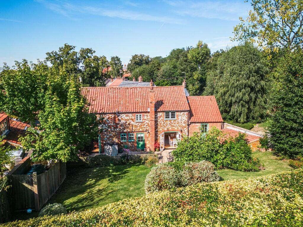 3 bedroom detached house for sale in Sedgeford, PE36