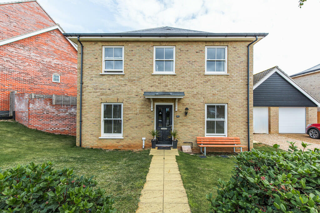 4 bedroom detached house for sale in Hunstanton, PE36