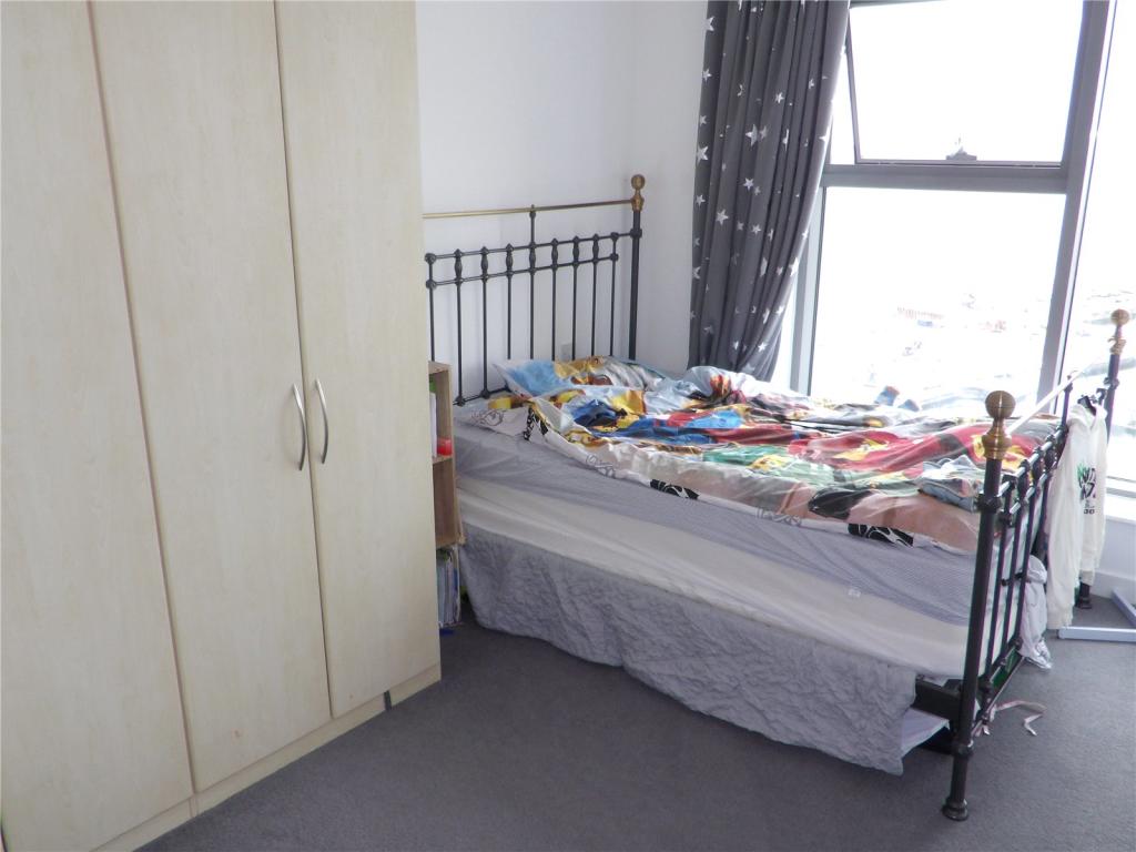 2 bedroom apartment for sale in William Jessop Way, Liverpool