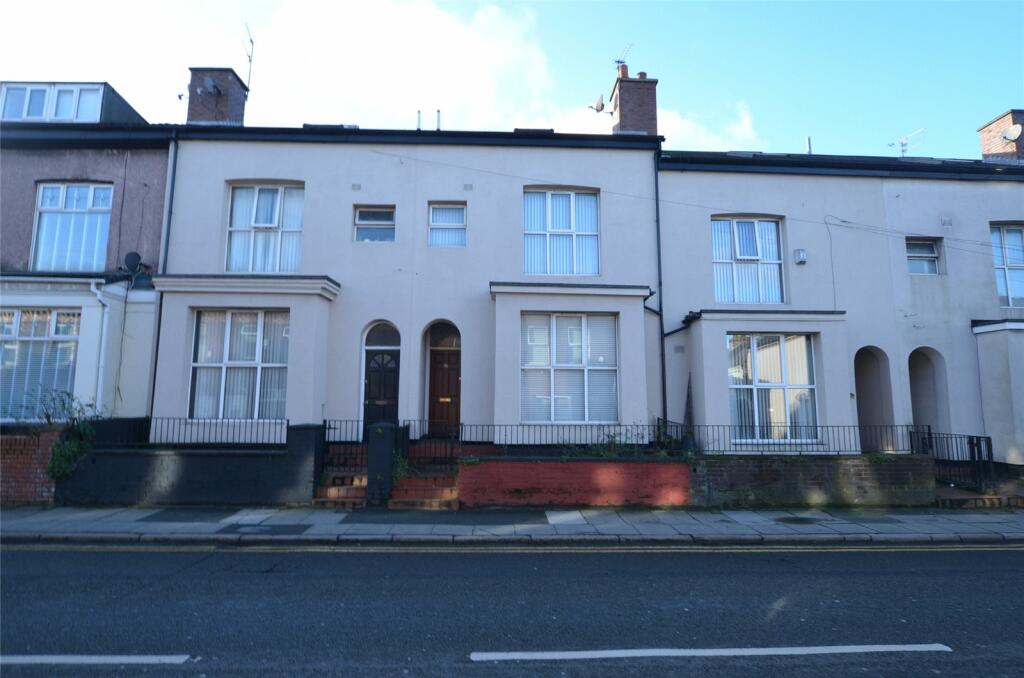 4 bedroom terraced house for sale in Oakfield Road, Walton, Liverpool