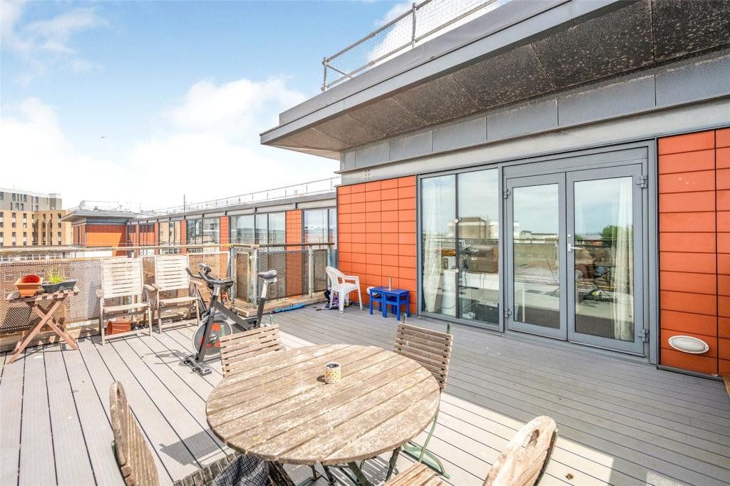 2 bedroom apartment for sale in Hatton Garden, Liverpool, Merseyside, L3
