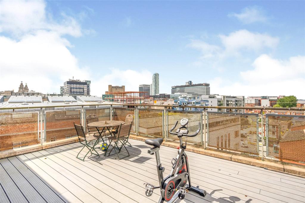2 bedroom apartment for sale in Hatton Garden, Liverpool, Merseyside, L3