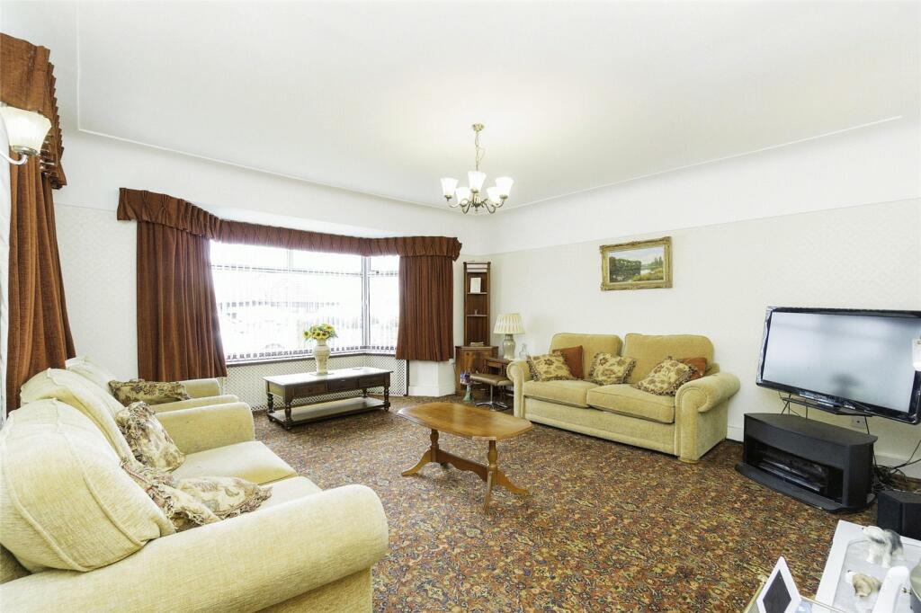 3 bedroom bungalow for sale in Keswick Road, Liverpool, Merseyside, L18