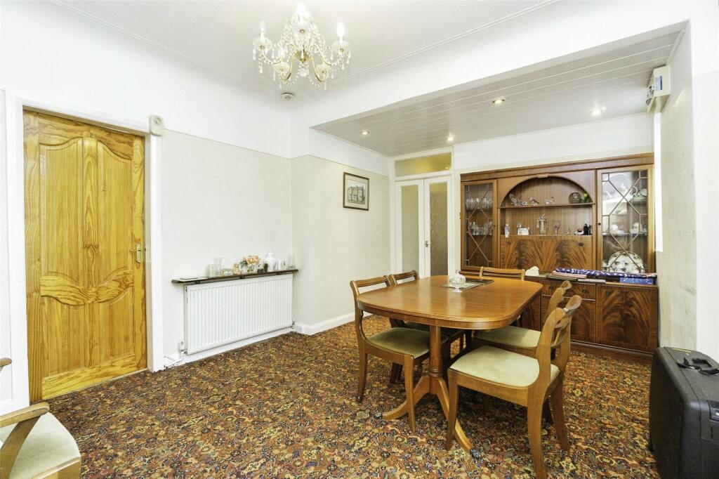 3 bedroom bungalow for sale in Keswick Road, Liverpool, Merseyside, L18