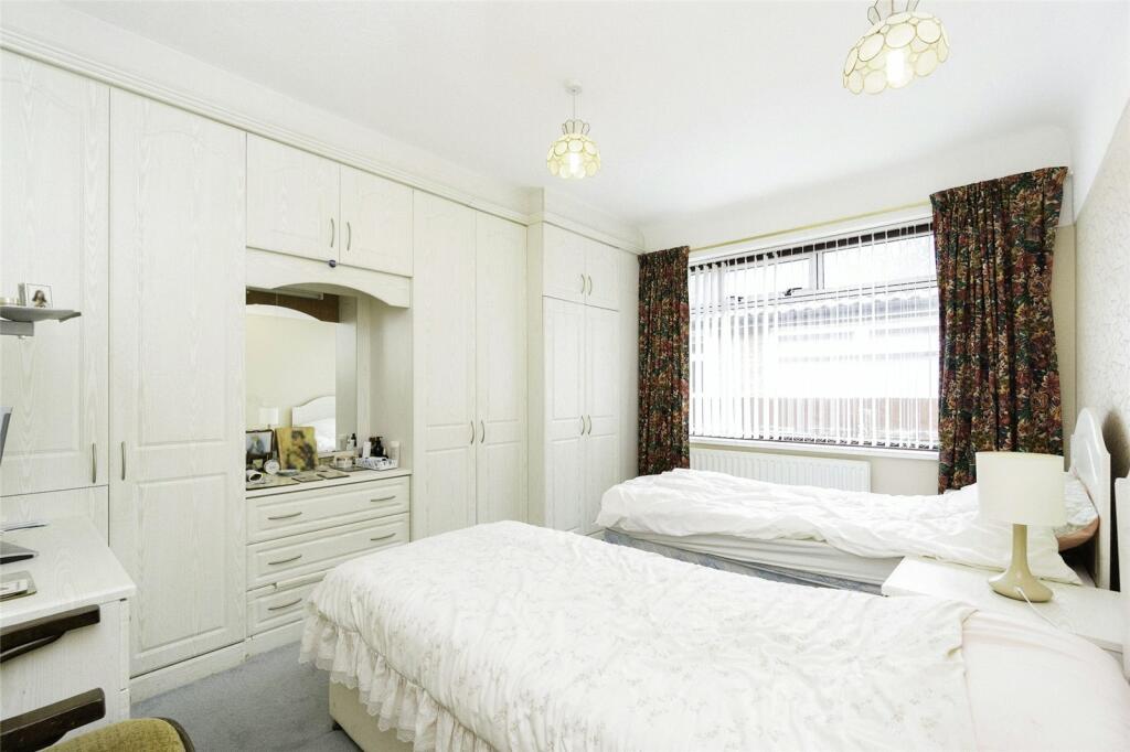 3 bedroom bungalow for sale in Keswick Road, Liverpool, Merseyside, L18