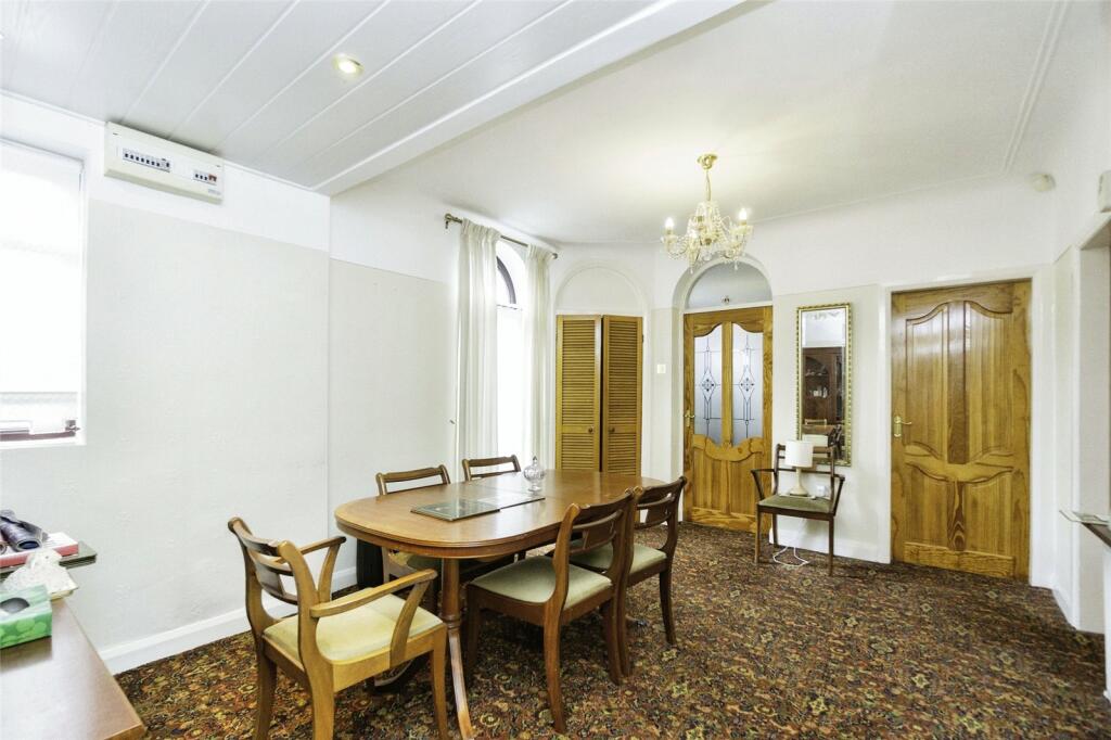 3 bedroom bungalow for sale in Keswick Road, Liverpool, Merseyside, L18