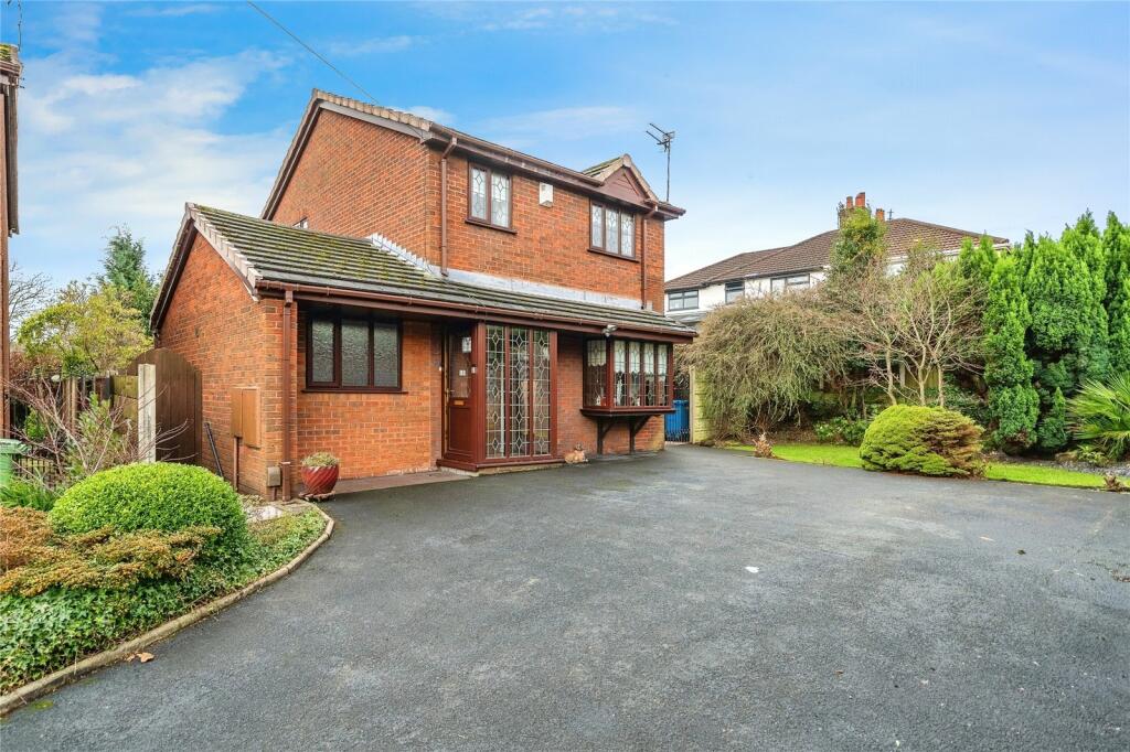 3 bedroom detached house for sale in Priory Way, Woolton Liverpool