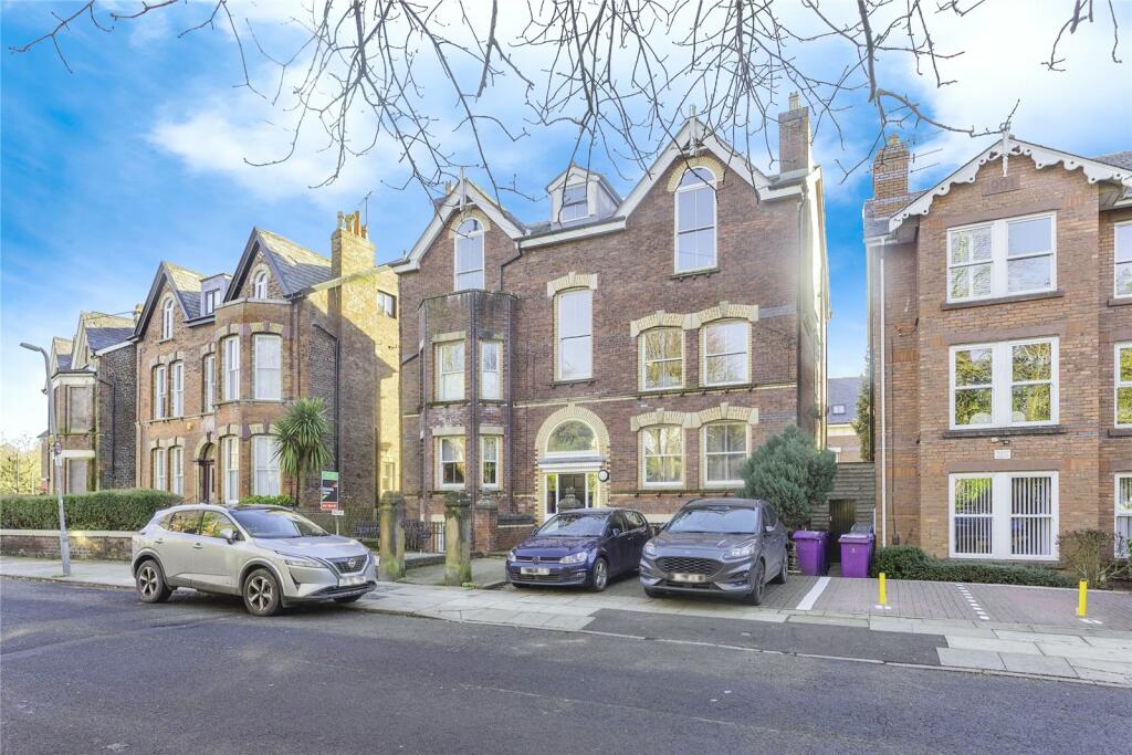 2 bedroom apartment for sale in Ivanhoe Road, Aigburth, Liverpool, Merseyside, L17
