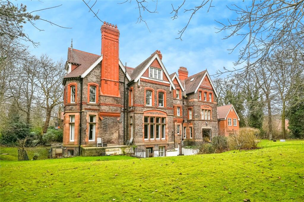 Main image of property: Mossley Hill Drive, Liverpool, Merseyside, L17