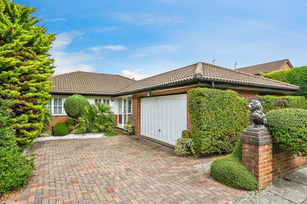 Main image of property: Salisbury Park, Liverpool, Merseyside, L16
