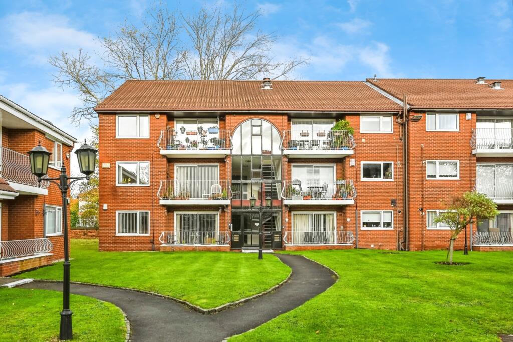 Main image of property: Menlove Mansions, Liverpool, Merseyside, L18