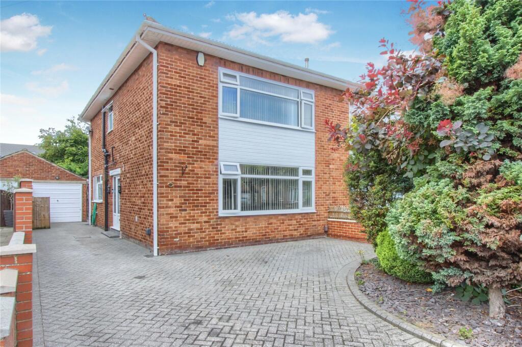 3 bedroom semidetached house for sale in Oldford Crescent, Acklam, TS5