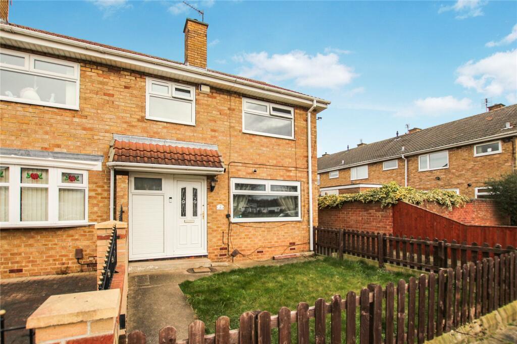 3 bedroom terraced house for sale in Ravendale Road, Priestfields, TS3