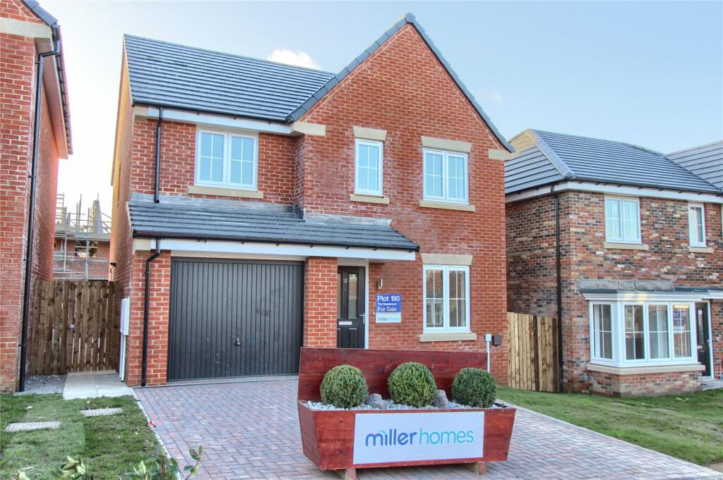 4 bedroom semidetached house for sale in Woodcross Gate, Normanby, TS6