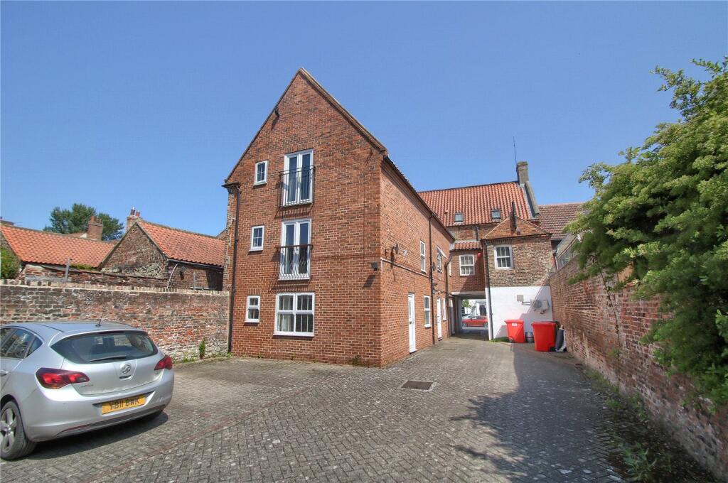 Main image of property: Brandlings Court, High Street