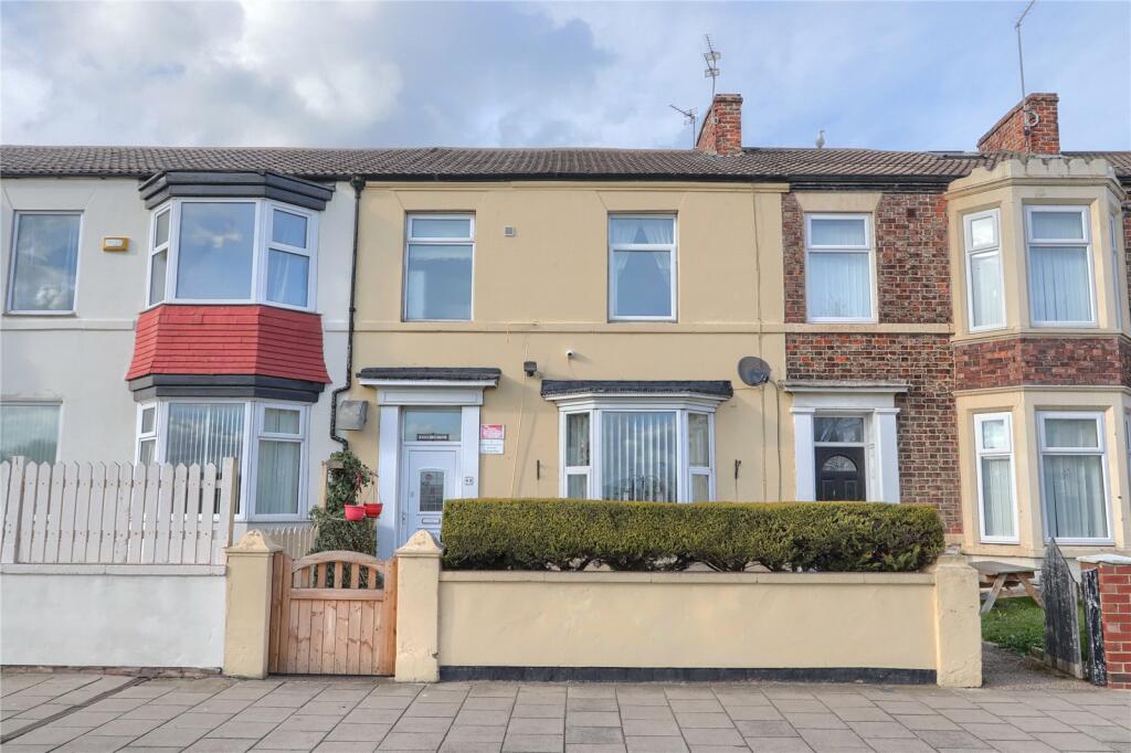 3 bedroom terraced house for sale in Coatham Road, Redcar, TS10
