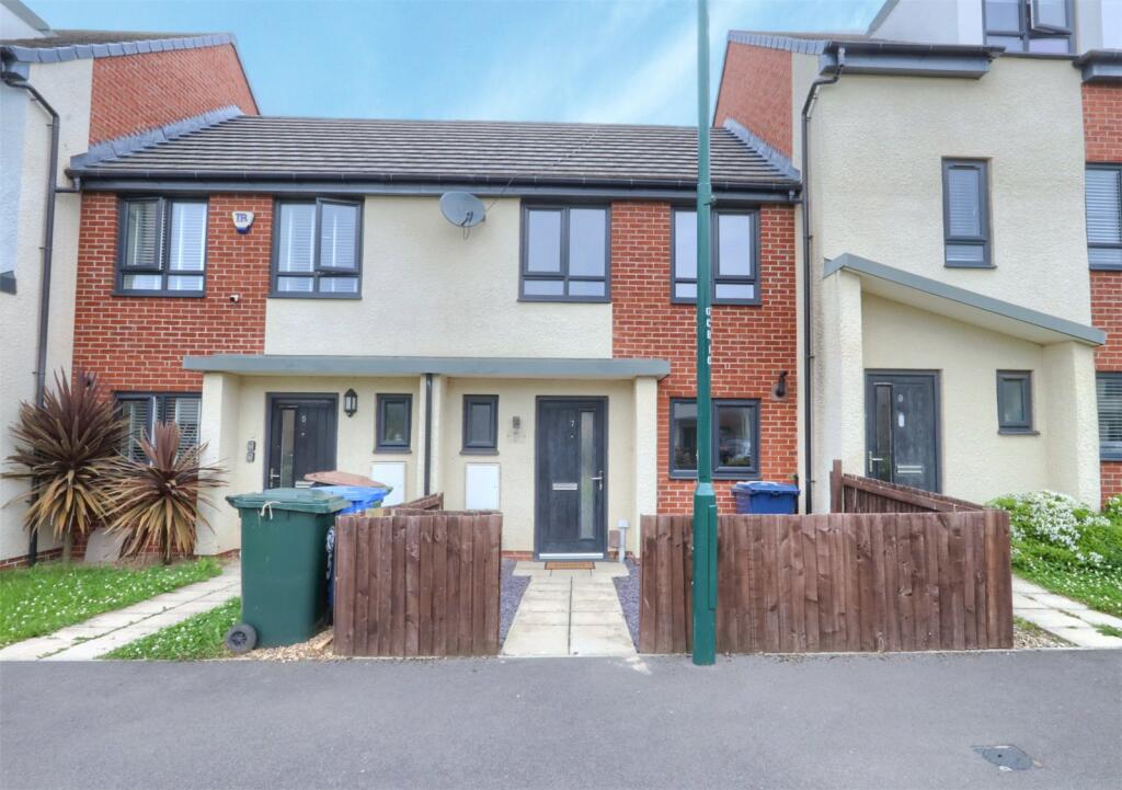 2 bedroom terraced house for sale in Rowantree Gardens, Redcar, TS10