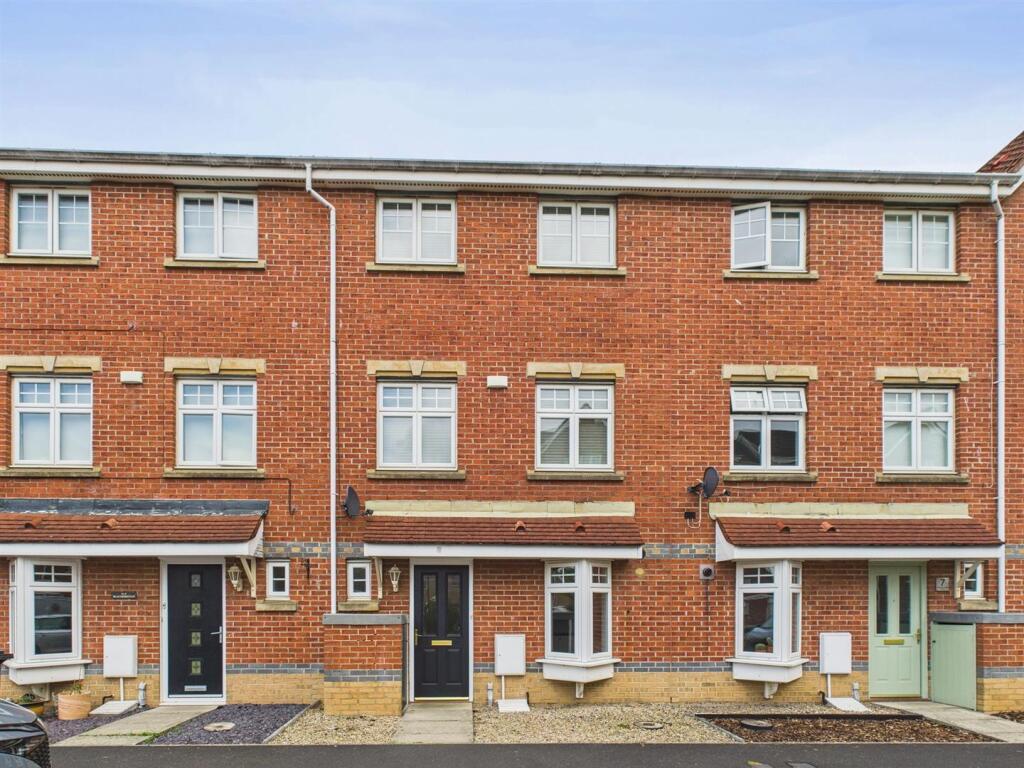 Main image of property: Beachborough Close, Preston Grange