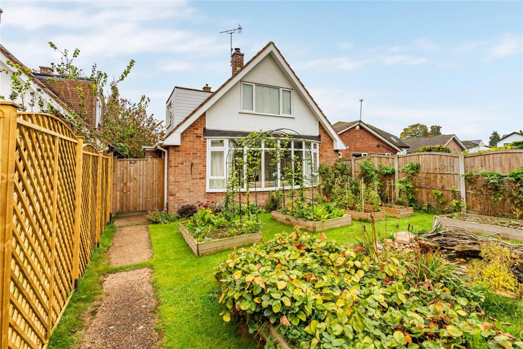 Main image of property: The Ridgeway, Farnsfield, Newark, Nottinghamshire, NG22