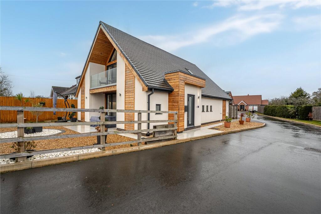 Main image of property: Spring Lane, Lambley, Nottingham, Nottinghamshire, NG4