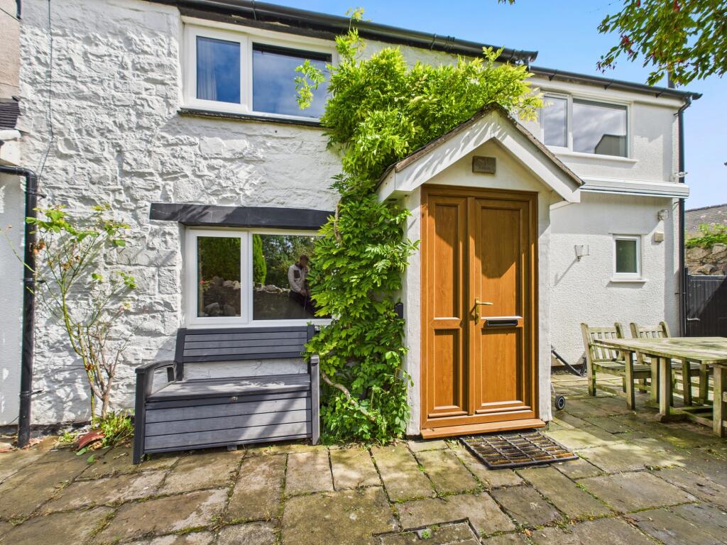 Main image of property: Pen Y Craig, Prestatyn, Gwaenysgor, LL18