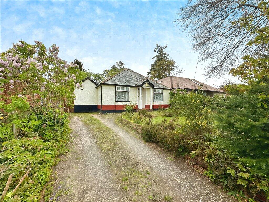 3 bedroom bungalow for sale in Florence Road, Fleet, Hampshire, GU52