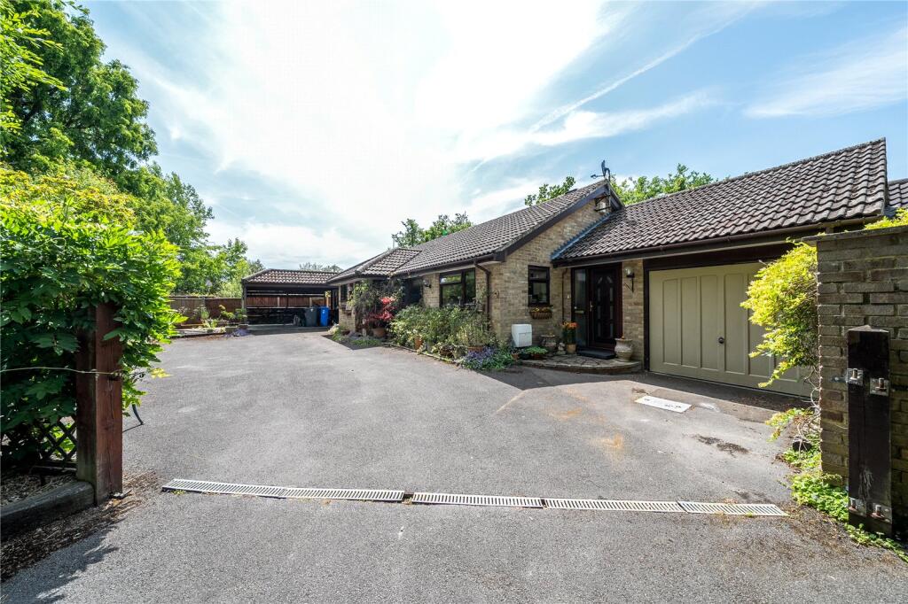 Main image of property: Oakley Drive, Fleet, Hampshire
