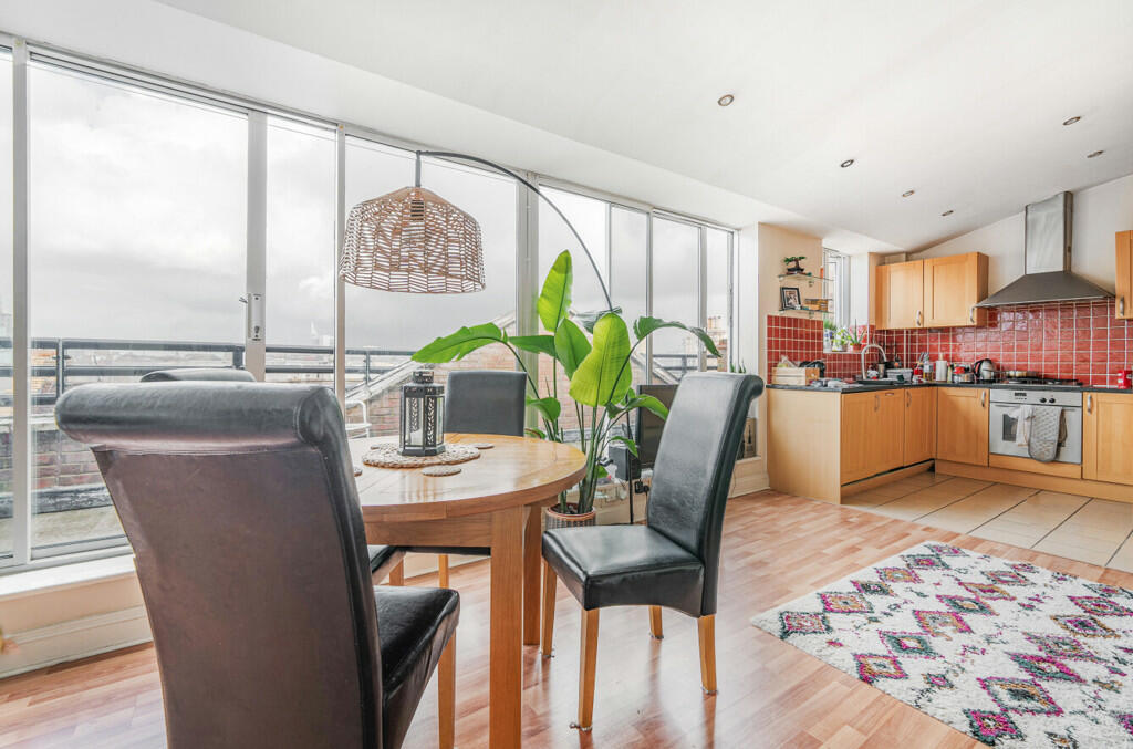 Main image of property: Cheapside, Reading, Berkshire