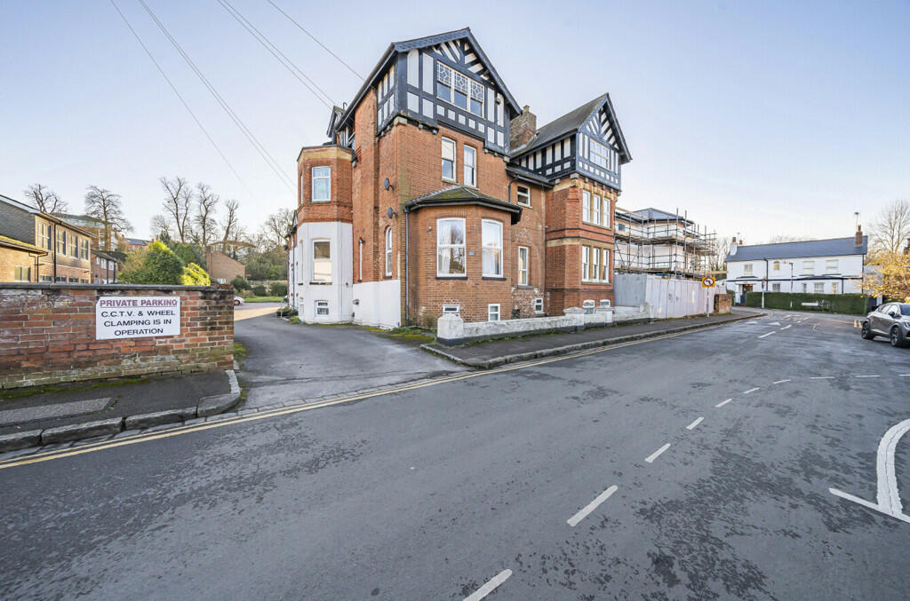 Main image of property: Argyle Road, Reading, Berkshire