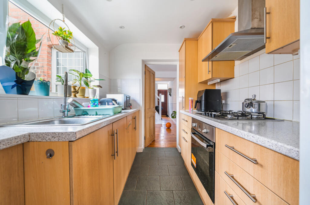 Main image of property: Coventry Road, Reading, Berkshire