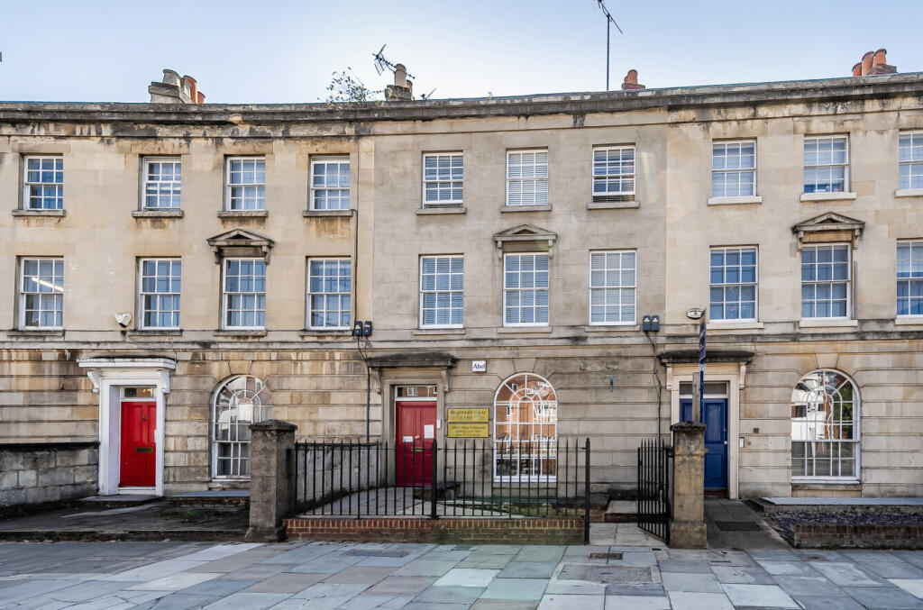 Main image of property: Queens Road, Reading, Berkshire