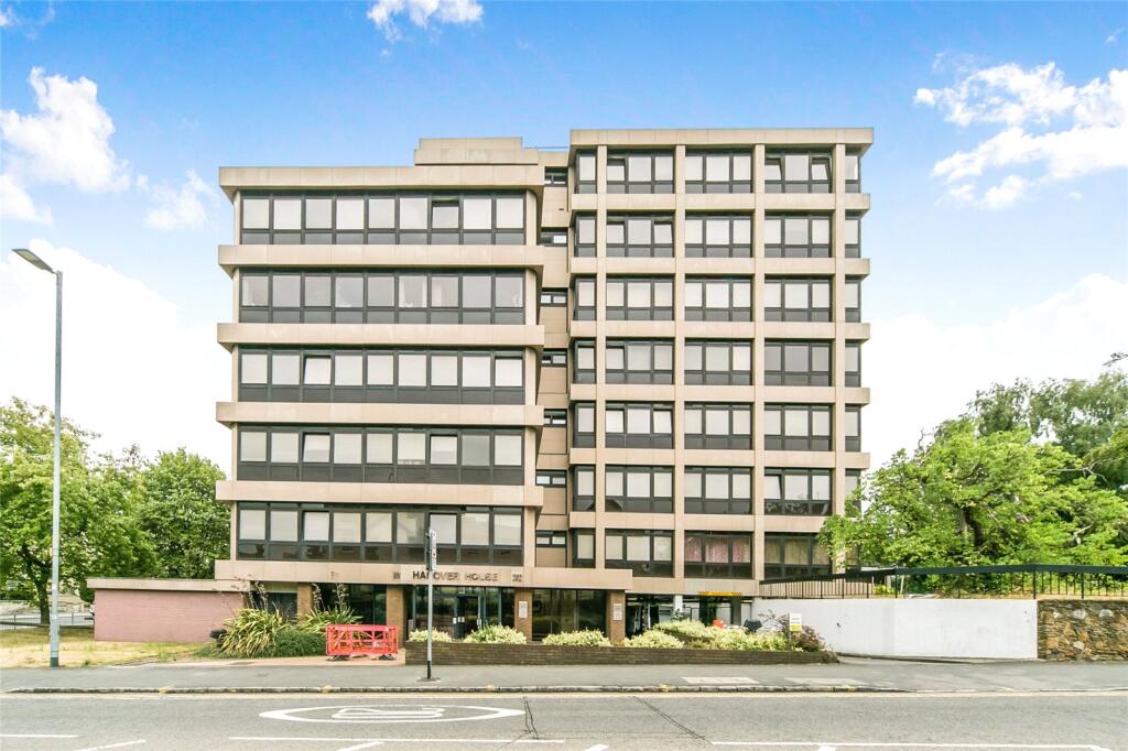 Main image of property: Kings Road, Reading, Berkshire