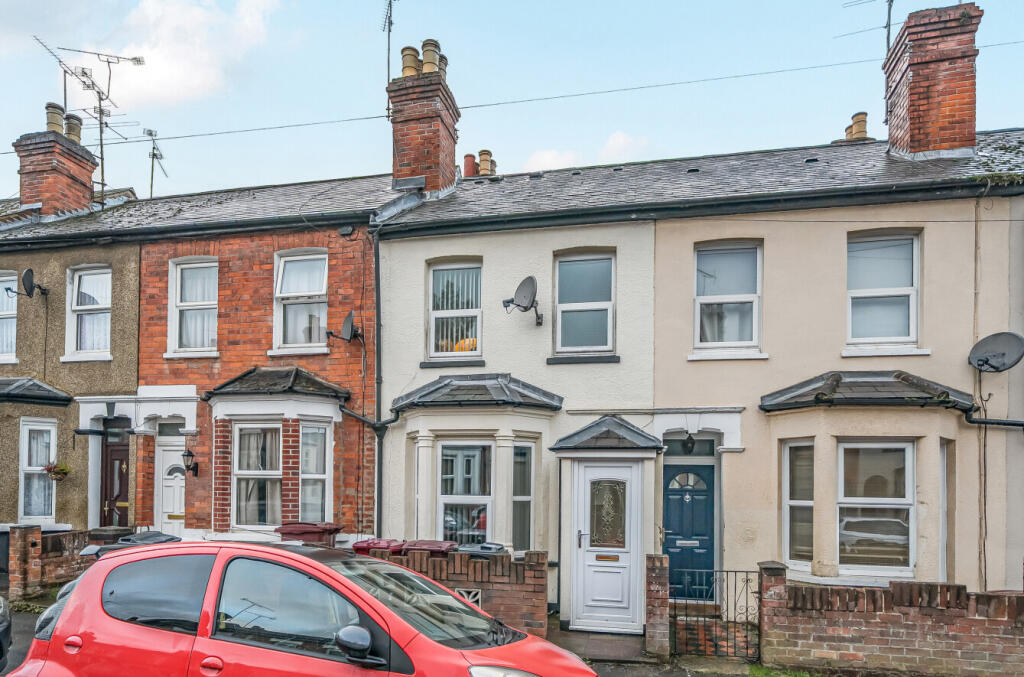 Main image of property: Elm Park Road, Reading, Berkshire