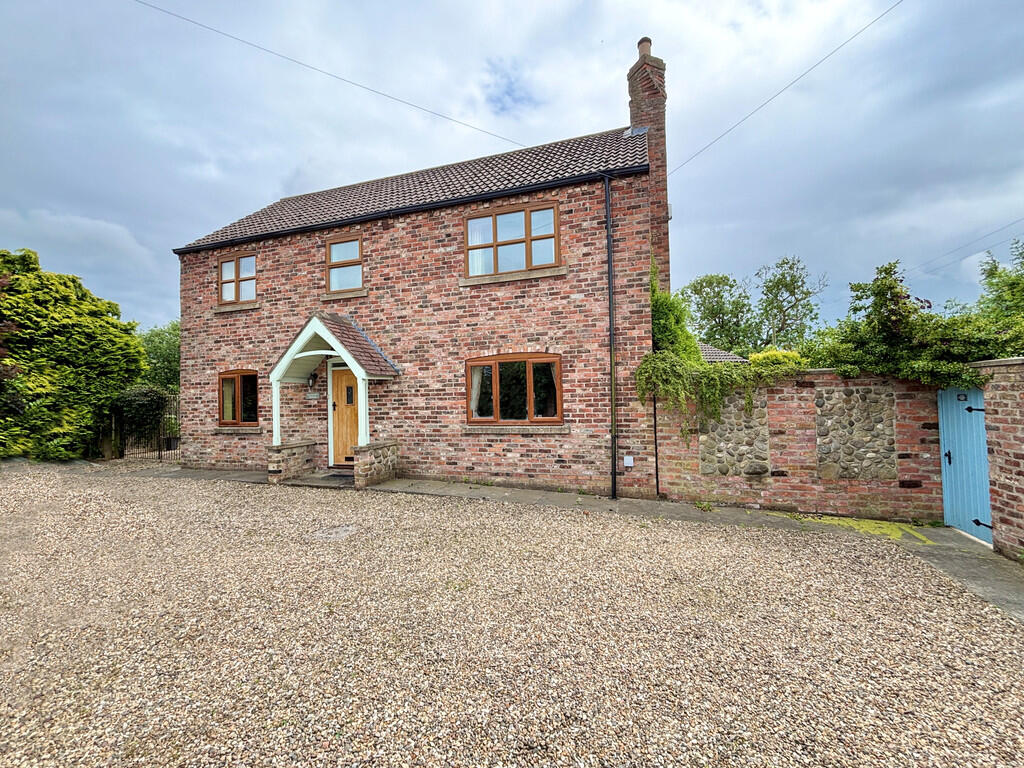 Main image of property: Main Street, North Frodingham
