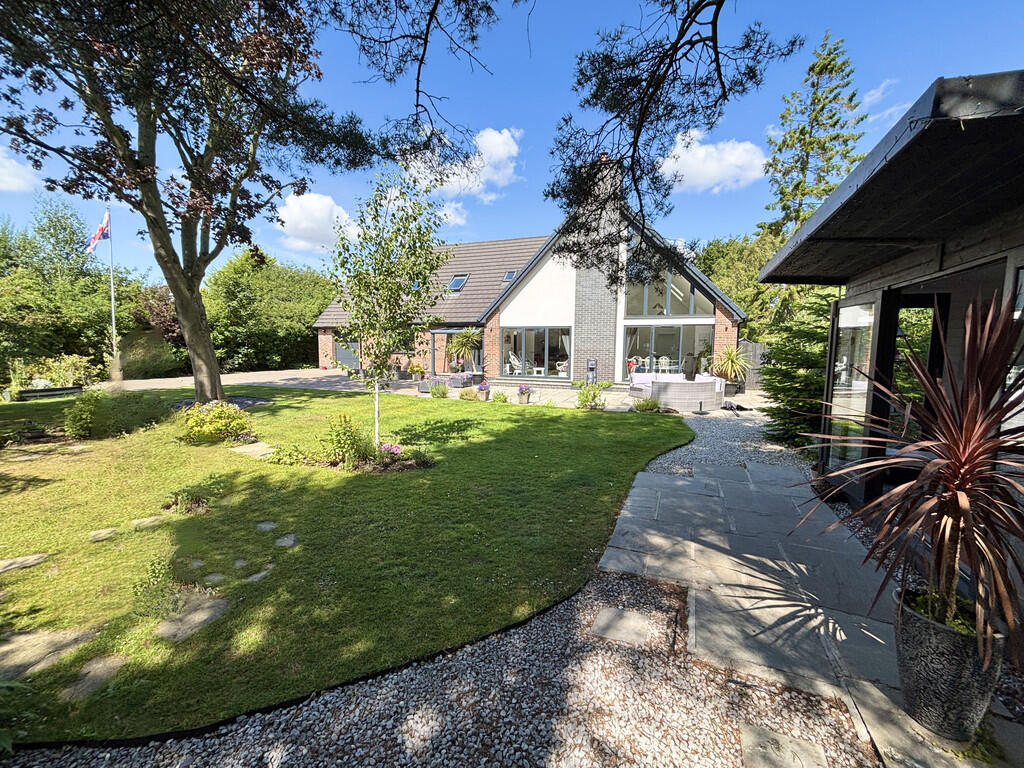 Main image of property: Woodside, 23a Kings Mill Road, Driffield