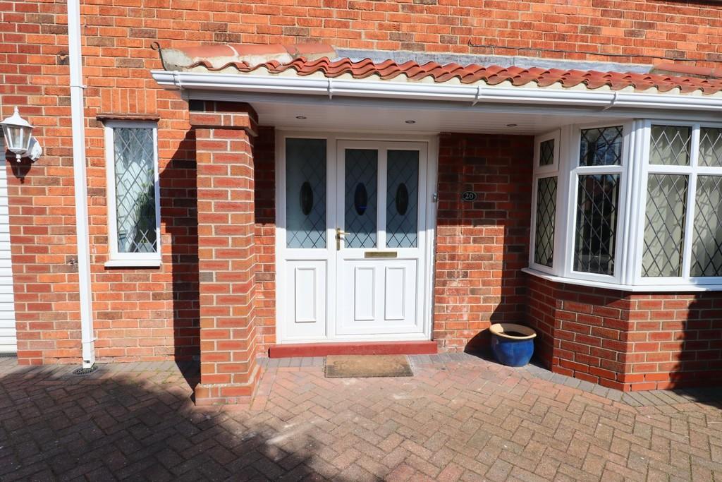 5 bedroom detached house for sale in Bempton Lane, Bridlington, YO16