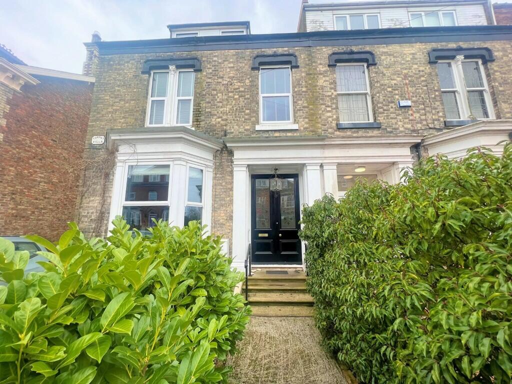 6 bedroom semidetached house for sale in St Johns Avenue, Bridlington