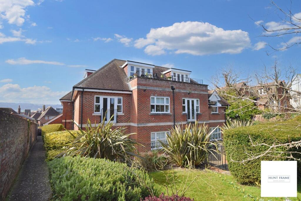 Main image of property: 4 Ratton Road, Eastbourne