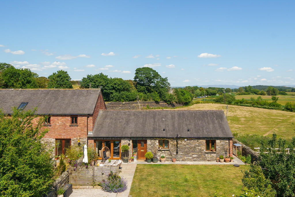 3 bedroom semidetached bungalow for sale in 7 Wilson House, Kendal Road, Lindale, Grangeover