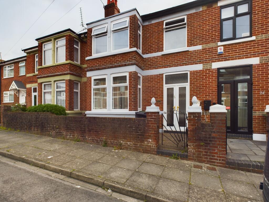 3 bedroom terraced house for sale in Dean Road, Cosham, Portsmouth, PO6
