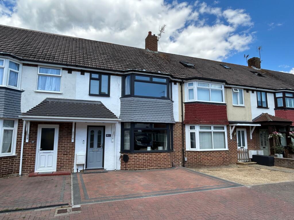 Main image of property: Kinross Crescent, Drayton, Portsmouth, PO6