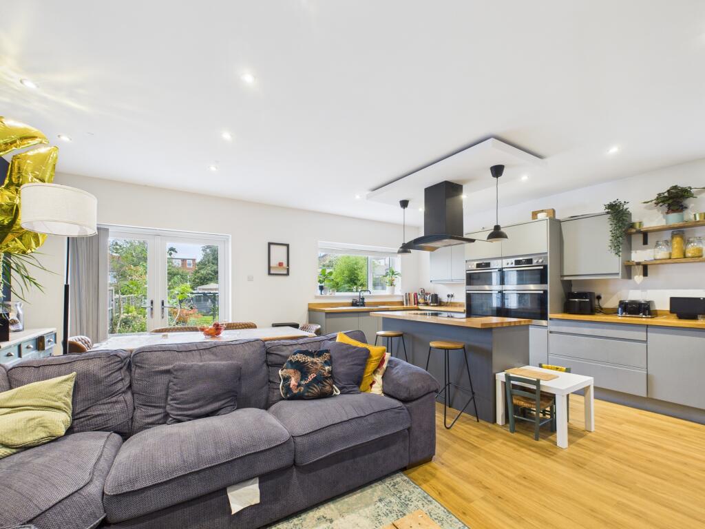 Main image of property: Uplands Road, Drayton, Portsmouth, PO6