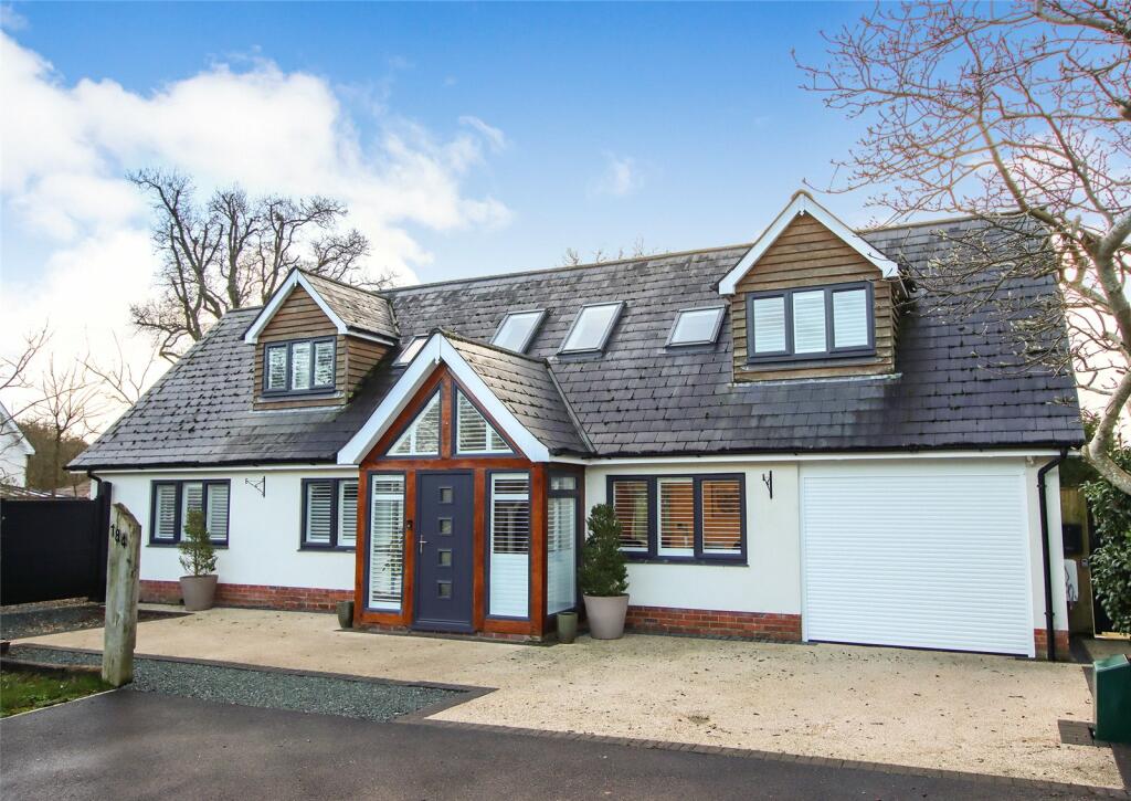 4 bedroom detached house for sale in Everton Road, Hordle, Lymington