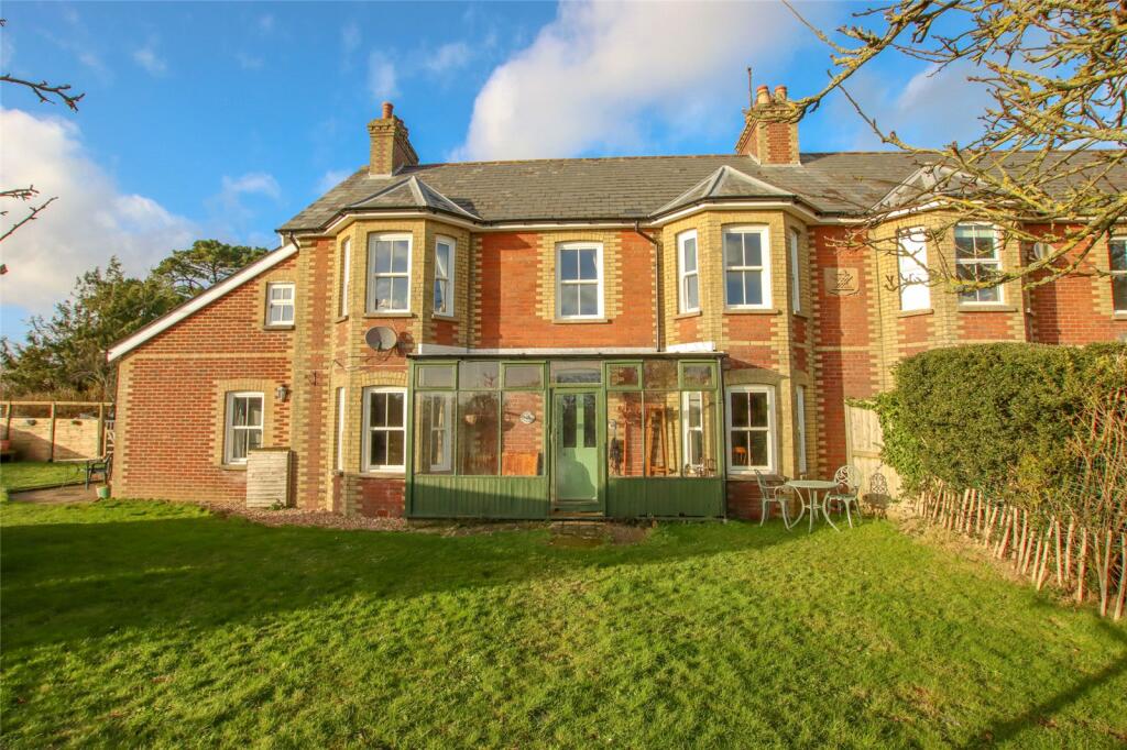 4 bedroom semidetached house for sale in Passford House Cottages