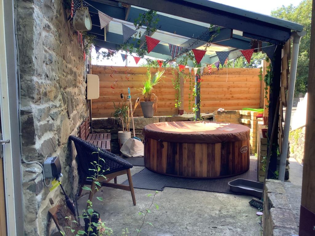 13 bedroom detached house for sale in Bryn Teg Hotel, Kings Crescent