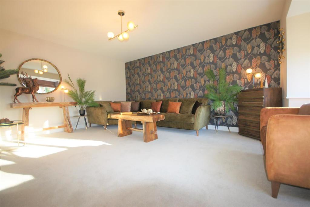 4 bedroom detached house for sale in Plot 7 (The Juniper),The Vines