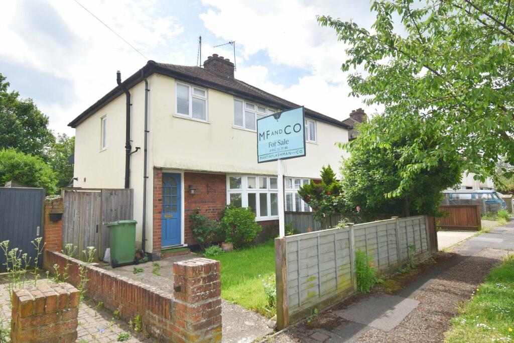 3 bedroom semidetached house for sale in Thrupps Avenue, Hersham